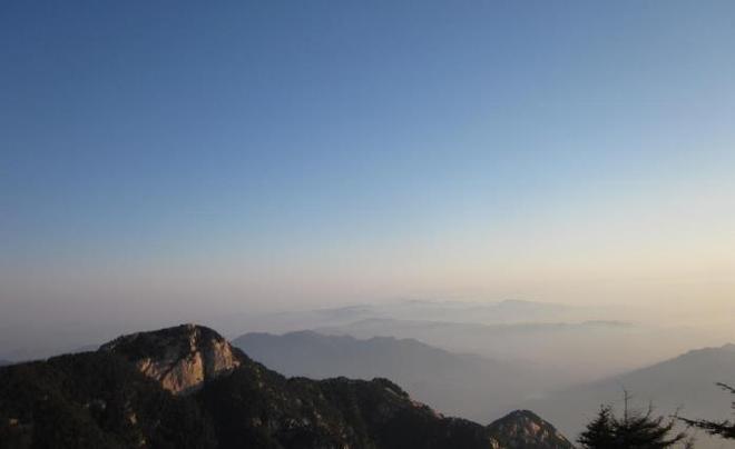 夜爬泰山攻略 夜爬泰山几点开始