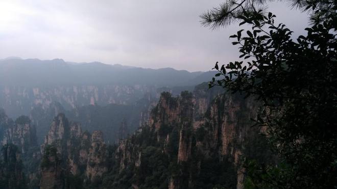 张家界天子山停车场在哪 停车位多吗