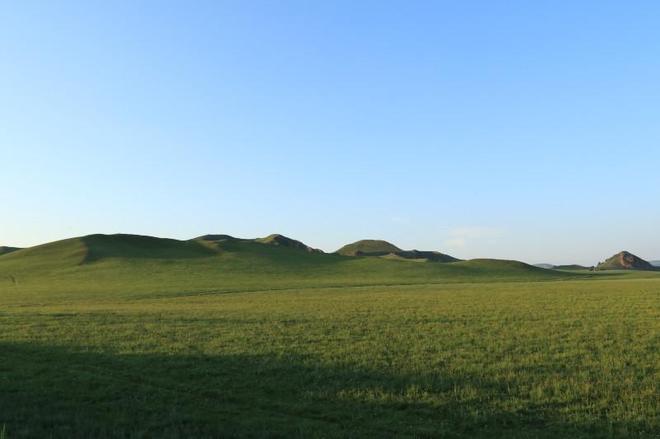 乌兰布统草原在哪里 乌兰布统草原旅游攻略