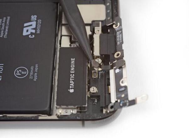 教你如何自己动手给 iPhone X 更换电池