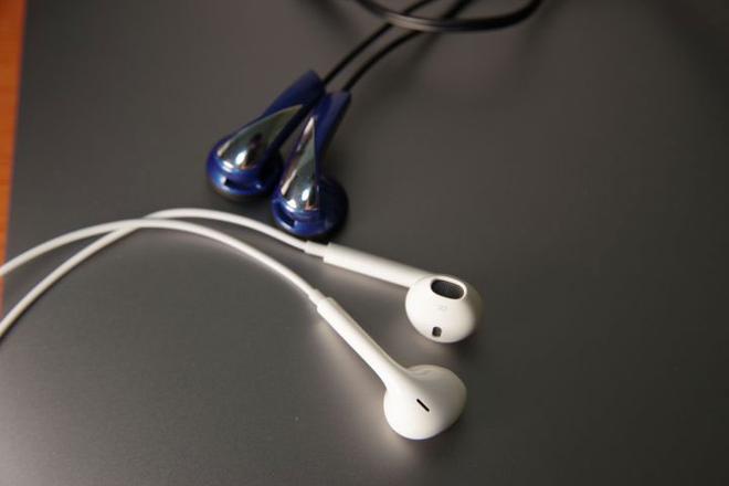 EarPods 音质怎么样？EarPods 如何调音更适合 iPhone？
