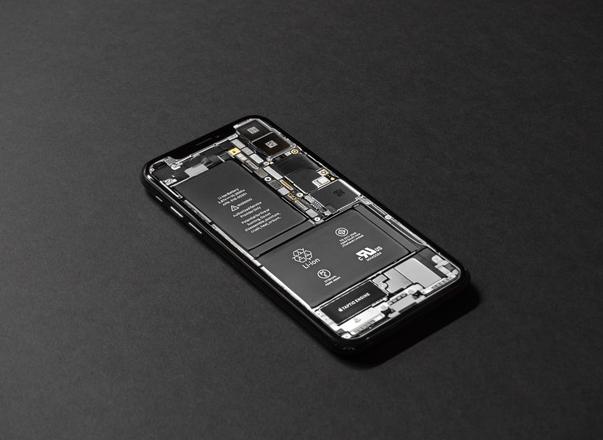 iPhone 更换电池后自动重启是什么原因？