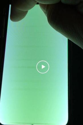 iPhone 出现“绿屏”问题应如何解决？
