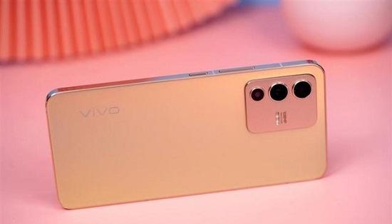 vivos15e和vivos12哪个好