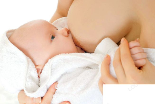 不同时期的母乳变化是什么 什么样的母乳对宝宝最好