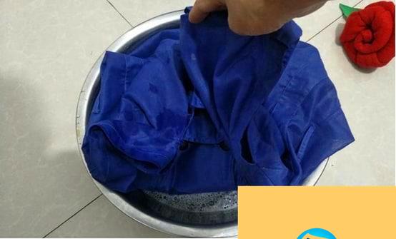 丝绸衣服的洗涤方法