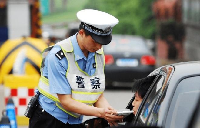 考辅警需要什么条件（辅警招考流程步骤详解）