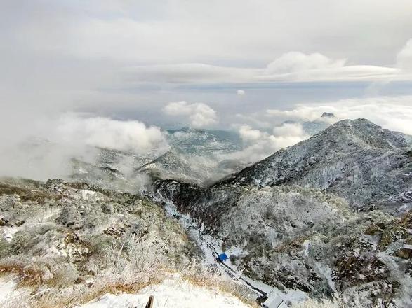 中国最美十大名山一览（中国十大名山风景名胜古迹）