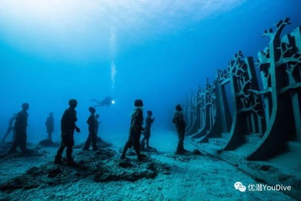 海底深处究竟是有什么秘密呢 海底世界的秘密有哪些