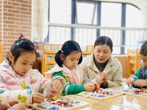 幼儿园生活活动有哪些项目（幼儿在园一日生活流程）