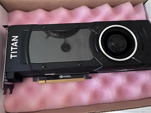 玩家买到GTX Titan X卡皇工程样卡