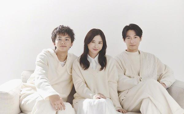 《星星降临的夜》发布海报，由吉高由里子主演