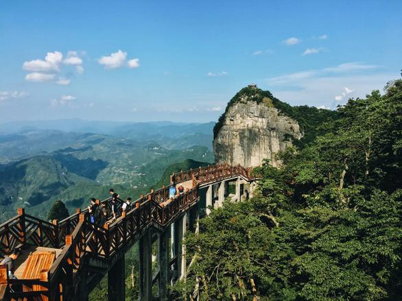 张家界老年人旅游线路