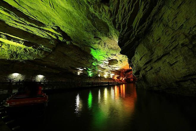 张家界黄龙洞旅游攻略