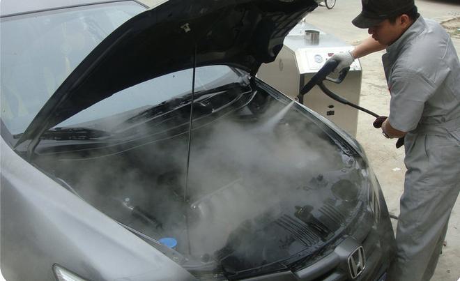 汽车散热器多久清洗一次