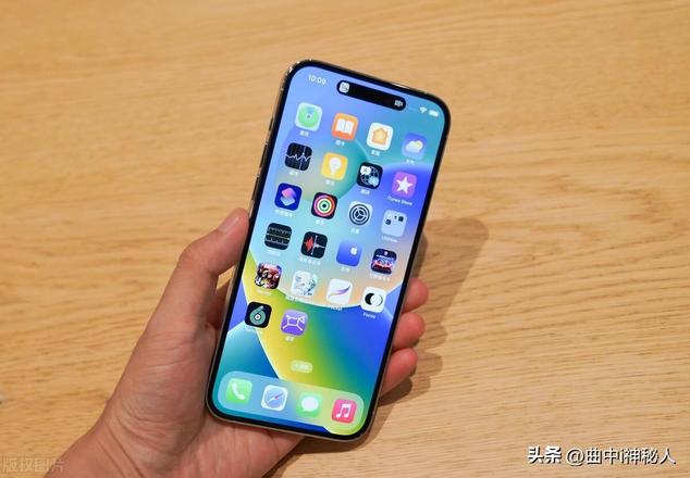 苹果15pro max灵动岛怎么设置（高效使用iphone灵动岛小技巧）