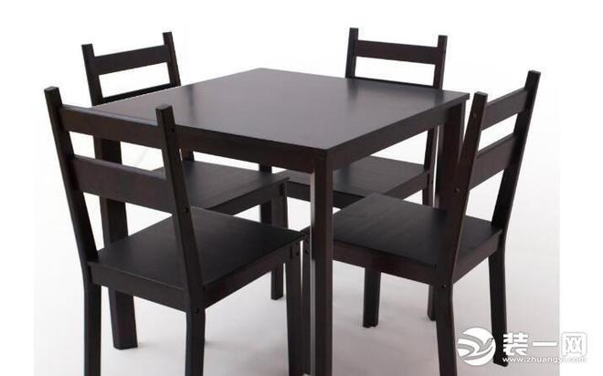 人餐桌尺寸一般是多少（家用四人餐桌尺寸规格）"