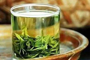 中国十大名茶最新排名，西湖龙井碧螺春黄山毛峰(排名前3)