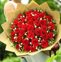 33朵玫瑰花语,33朵玫瑰代表什么(三生三世的爱恋)是什么？