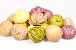 做梦梦到吃包子预示着什么？-周公解梦