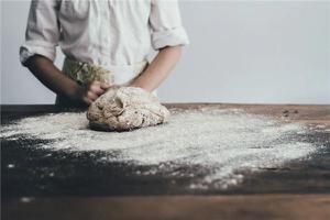 做梦梦到和面预示着什么？-周公解梦