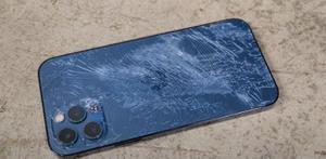 苹果官方可以更新iPhone 12系列后玻璃吗？