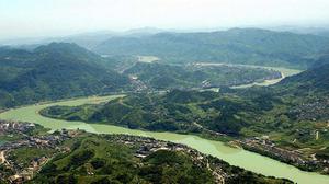 长江流域和黄河流域的分水岭是哪里