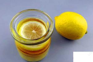 喝柠檬水能减肥吗 柠檬汁对健康的好处