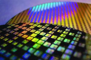 华为超导量子芯片专利公布:投入了1105.81亿元
