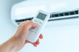 空调遥控器和空调温度不一样怎么调