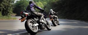 摩托车加油无力的原因是什么？