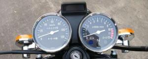 摩托车油表指针不动原因是什么？