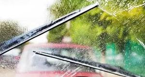 汽车玻璃水不喷水有几种可能