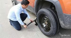 汽车轮胎安装步骤 汽车轮胎安装教程