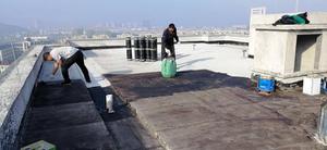 屋顶防水补漏用什么材料最好（房顶做防水材料选择建议）